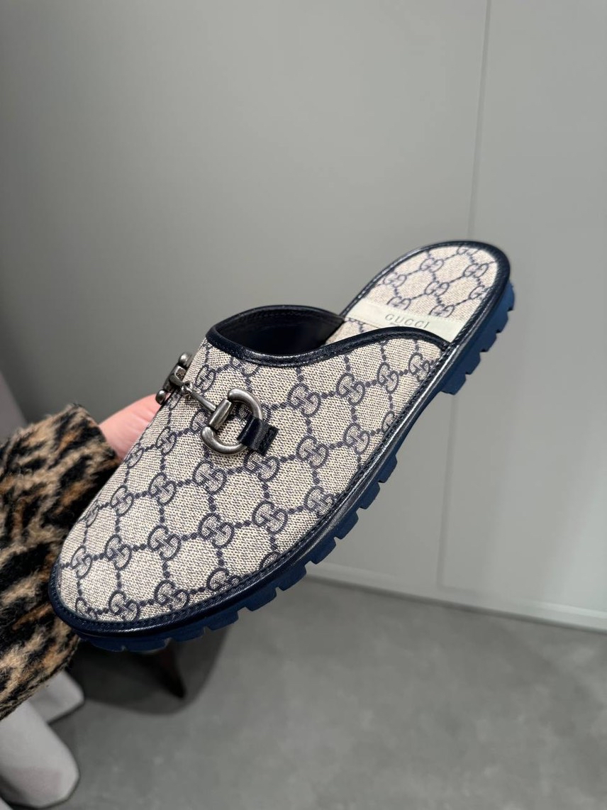 GUCCI Slides front view - Men's luxury Shoes