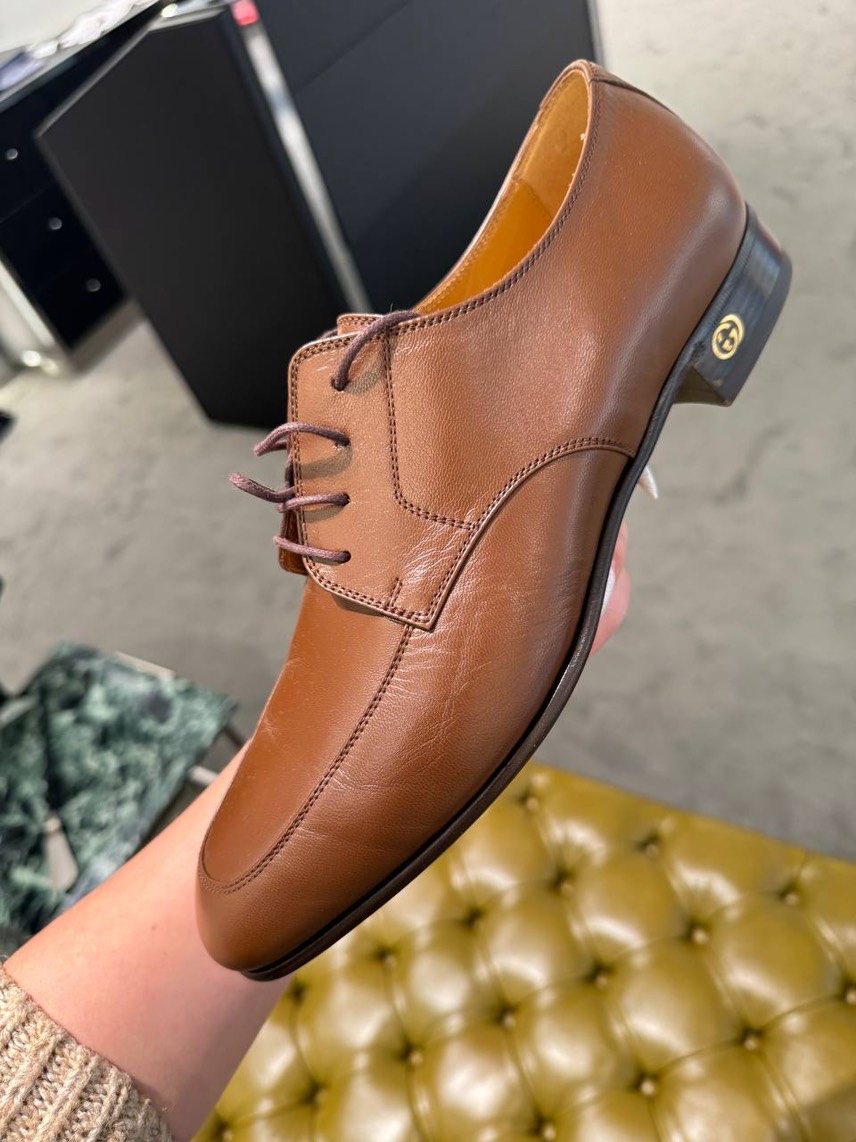 GUCCI Lace-up shoes front view - Men's luxury Shoes