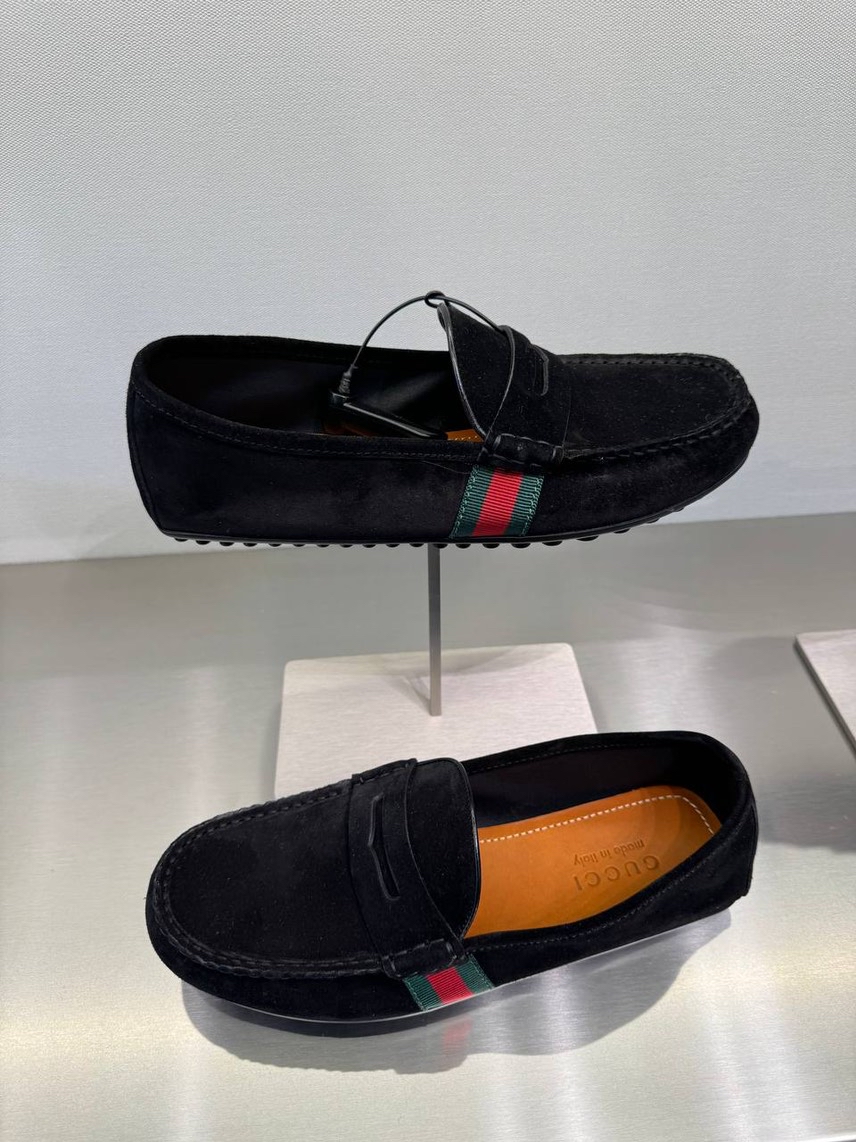 GUCCI Moccasins side view - Men's luxury Shoes