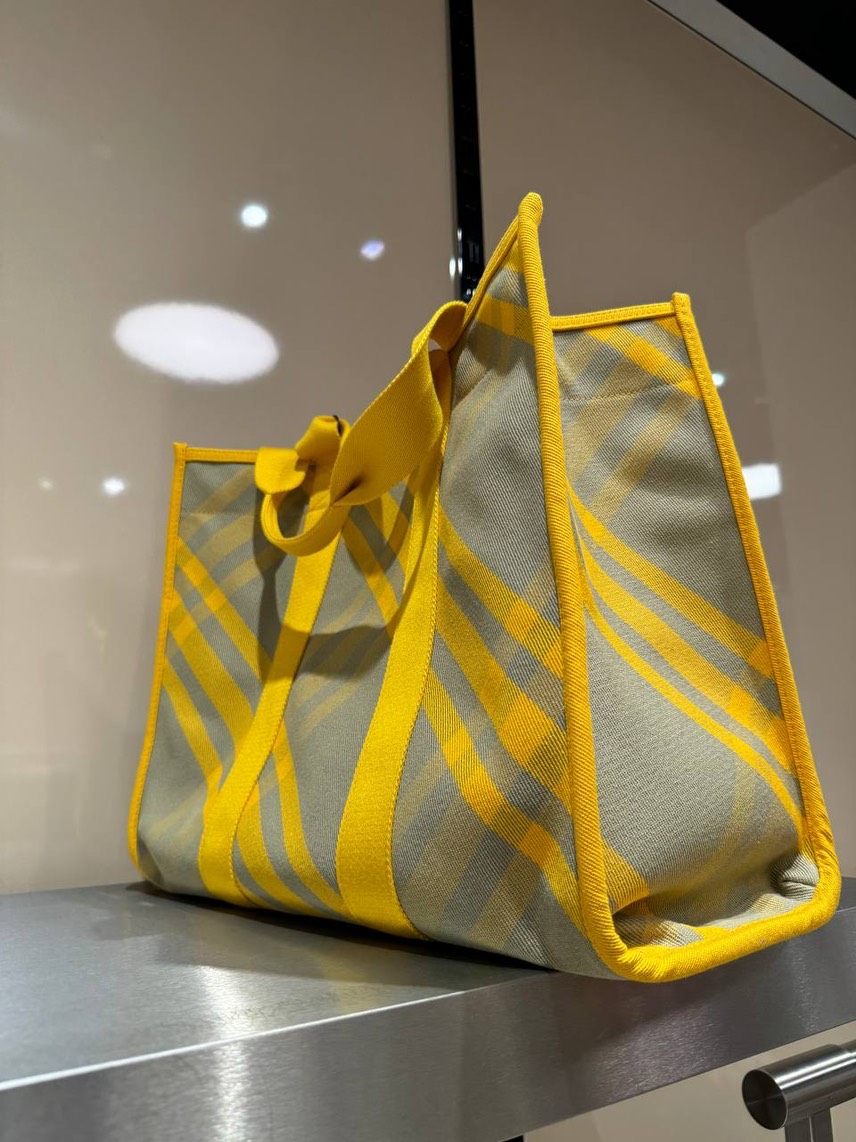 BURBERRY Totes side view - Women's luxury Bags