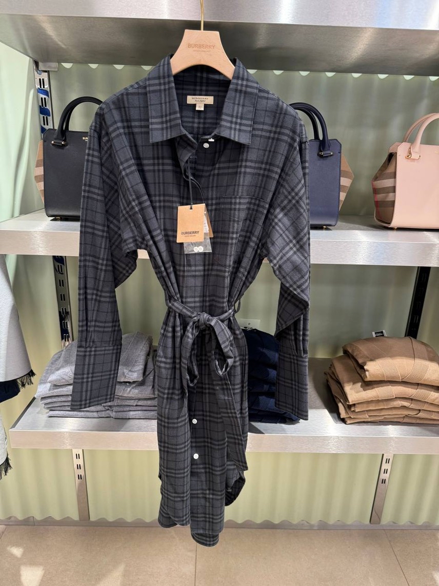 BURBERRY Dresses front view - Women's luxury Clothes