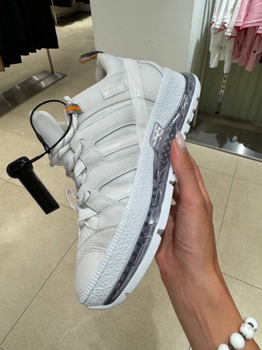 BURBERRY Sneakers front view - Women's luxury Shoes
