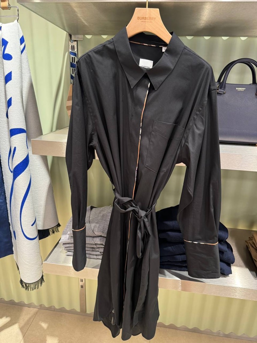 BURBERRY Dresses front view - Women's luxury Clothes