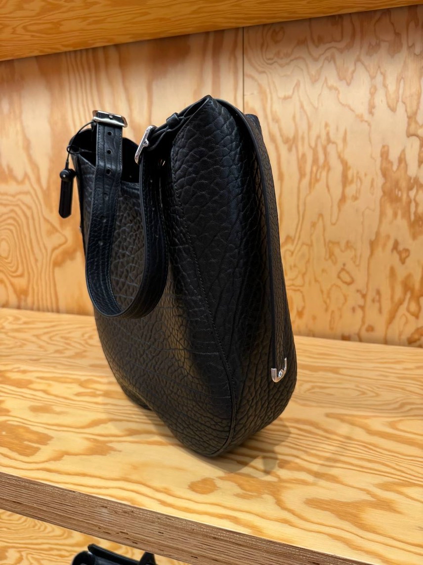 BURBERRY Shoulder bags side view - Women's luxury Bags