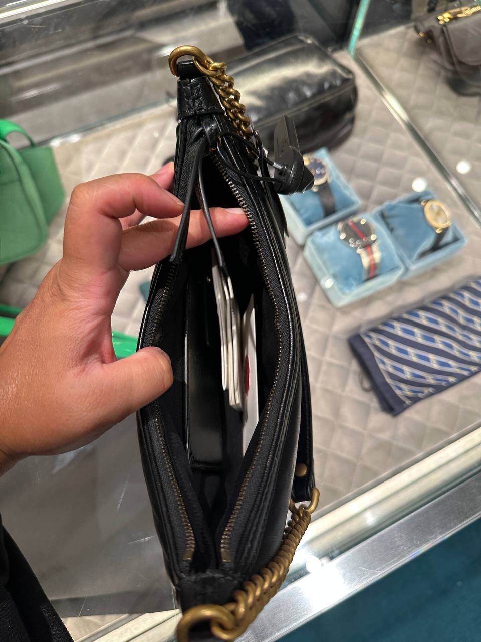 GUCCI Crossbody bags side view - Women's luxury Bags