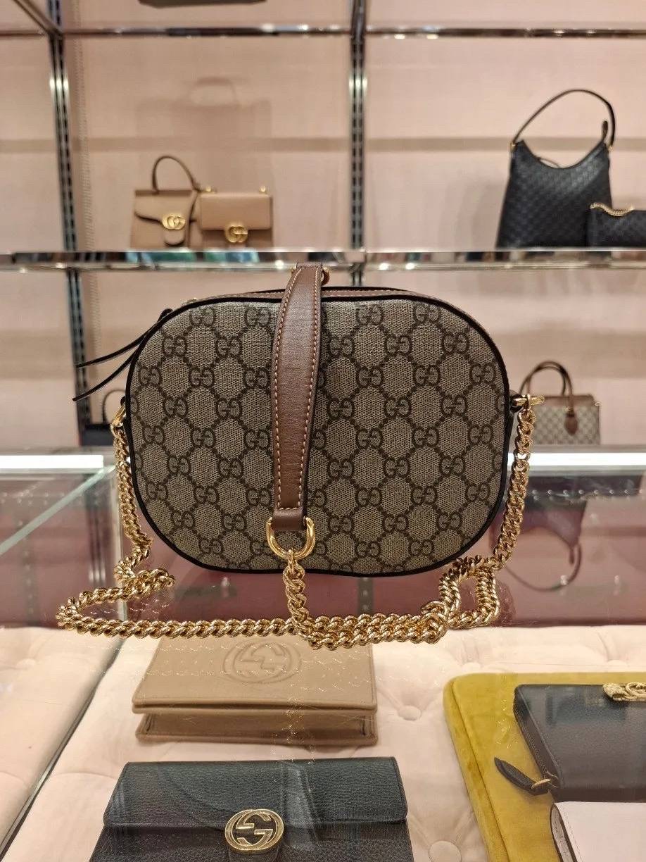 GUCCI Crossbody bags front view - Women's luxury Bags