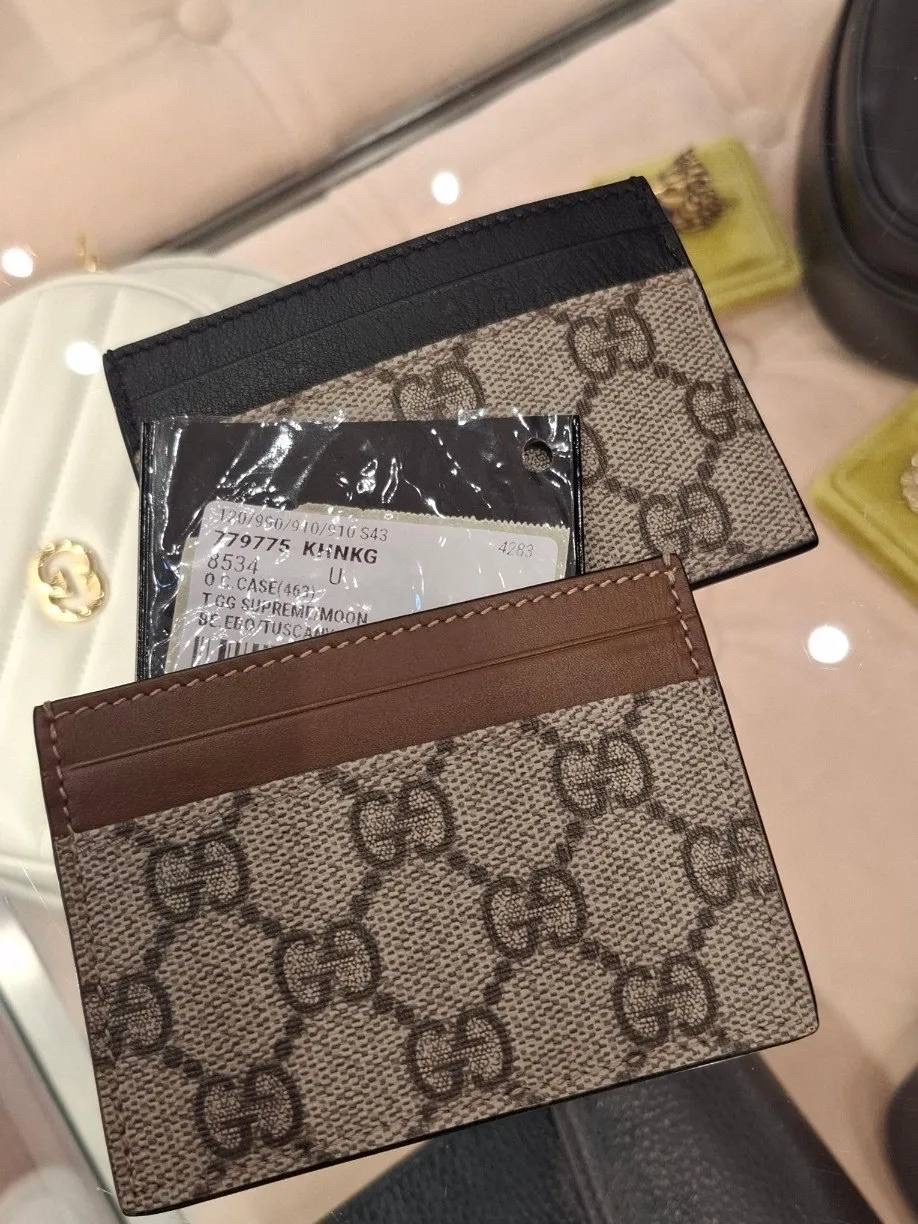 GUCCI Wallets and small leather goods side view - unisex luxury Accessories