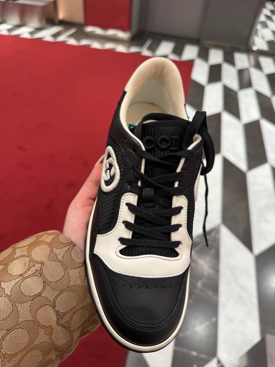 GUCCI Sneakers side view - Women's luxury Shoes