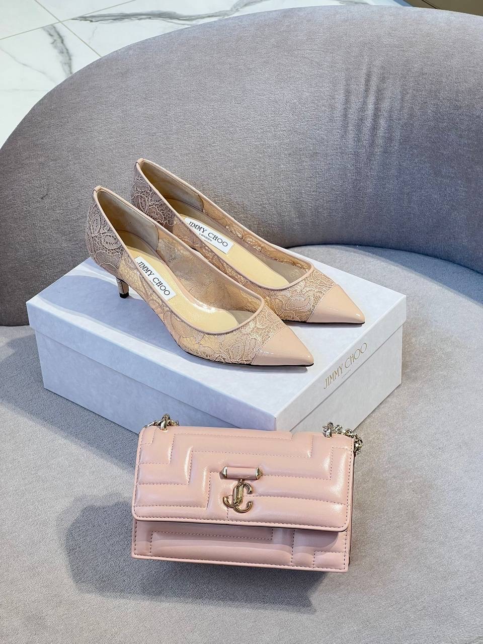 JIMMY CHOO Pumps front view - Women's luxury Shoes