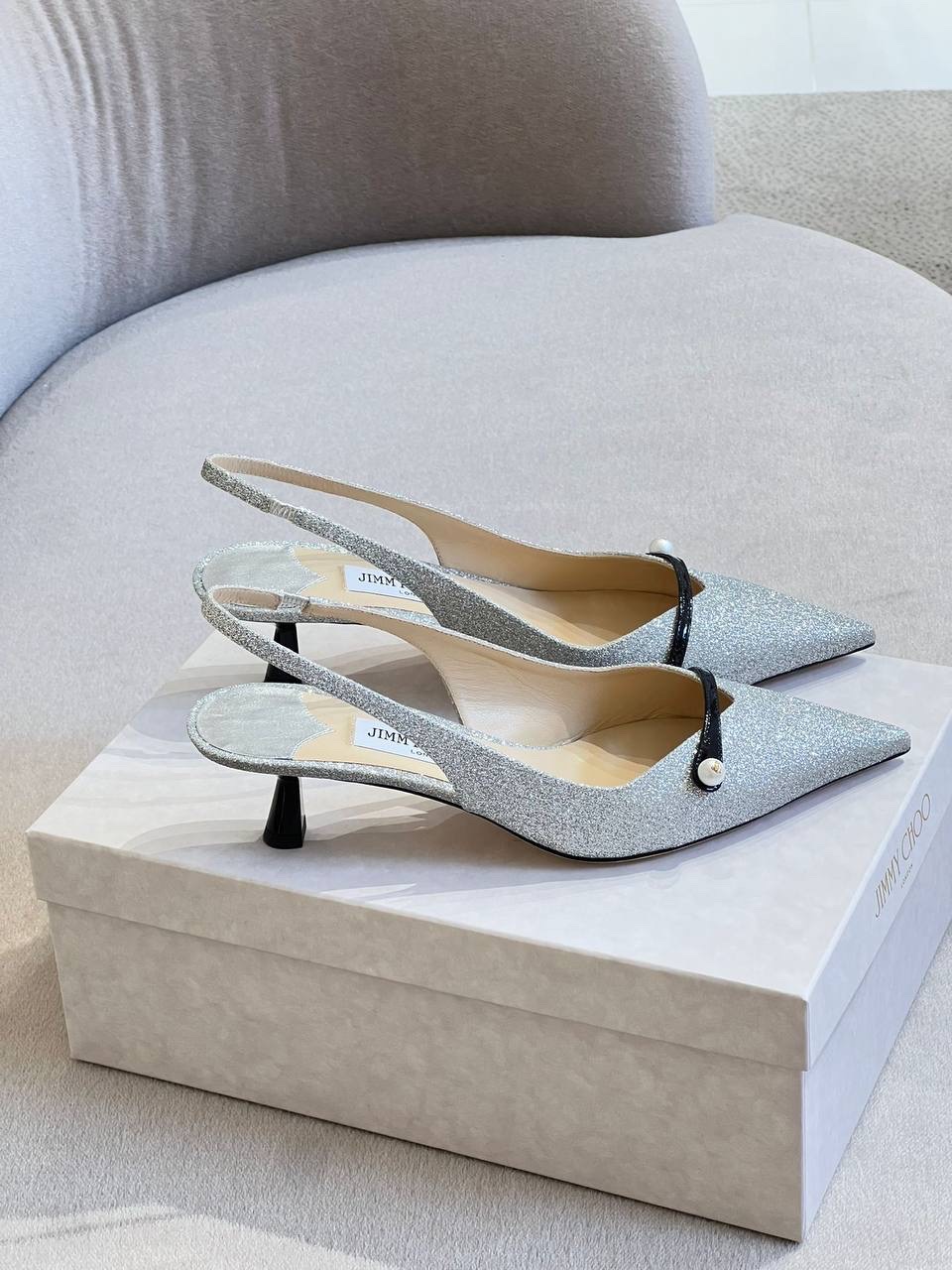 JIMMY CHOO Pumps side view - Women's luxury Shoes