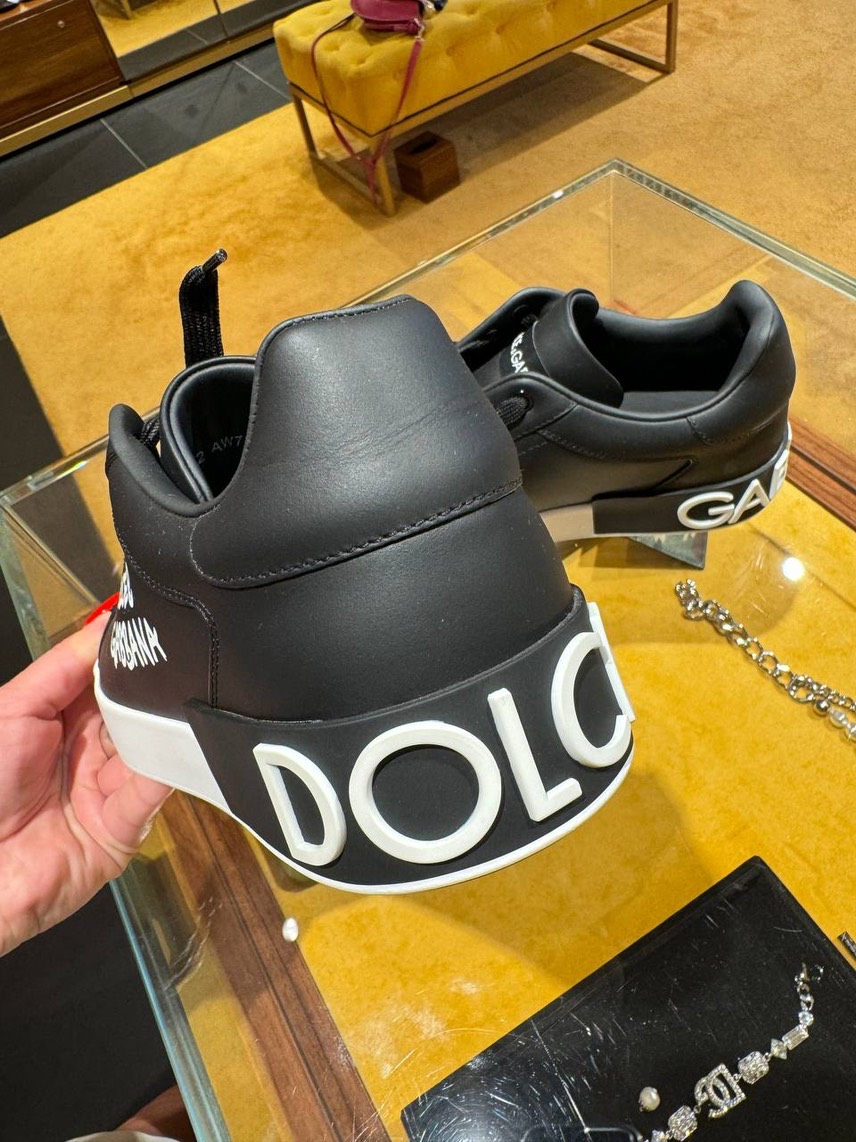DOLCE & GABBANA Sneakers side view - Men's luxury Shoes