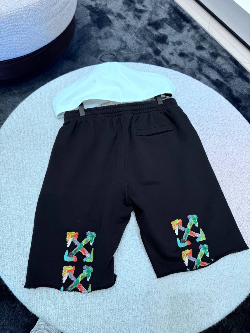 OFF-WHITE Shorts side view - Men's luxury Clothes