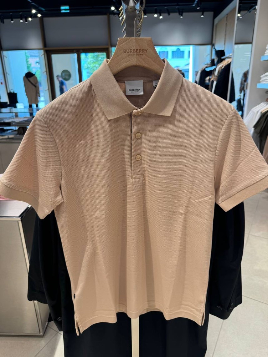 BURBERRY T-shirt and Polo side view - Men's luxury Clothes