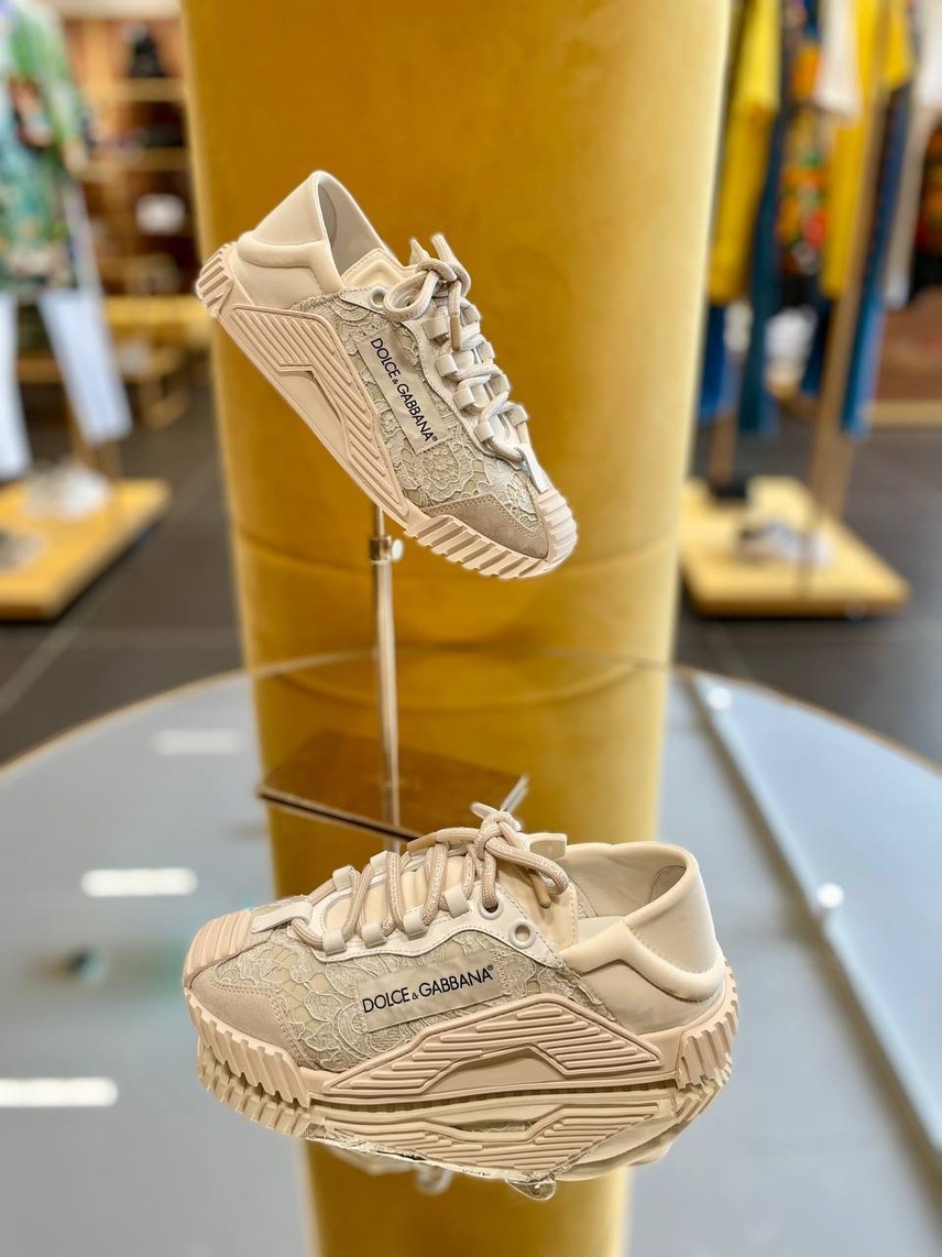 DOLCE & GABBANA Sneakers front view - Women's luxury Shoes