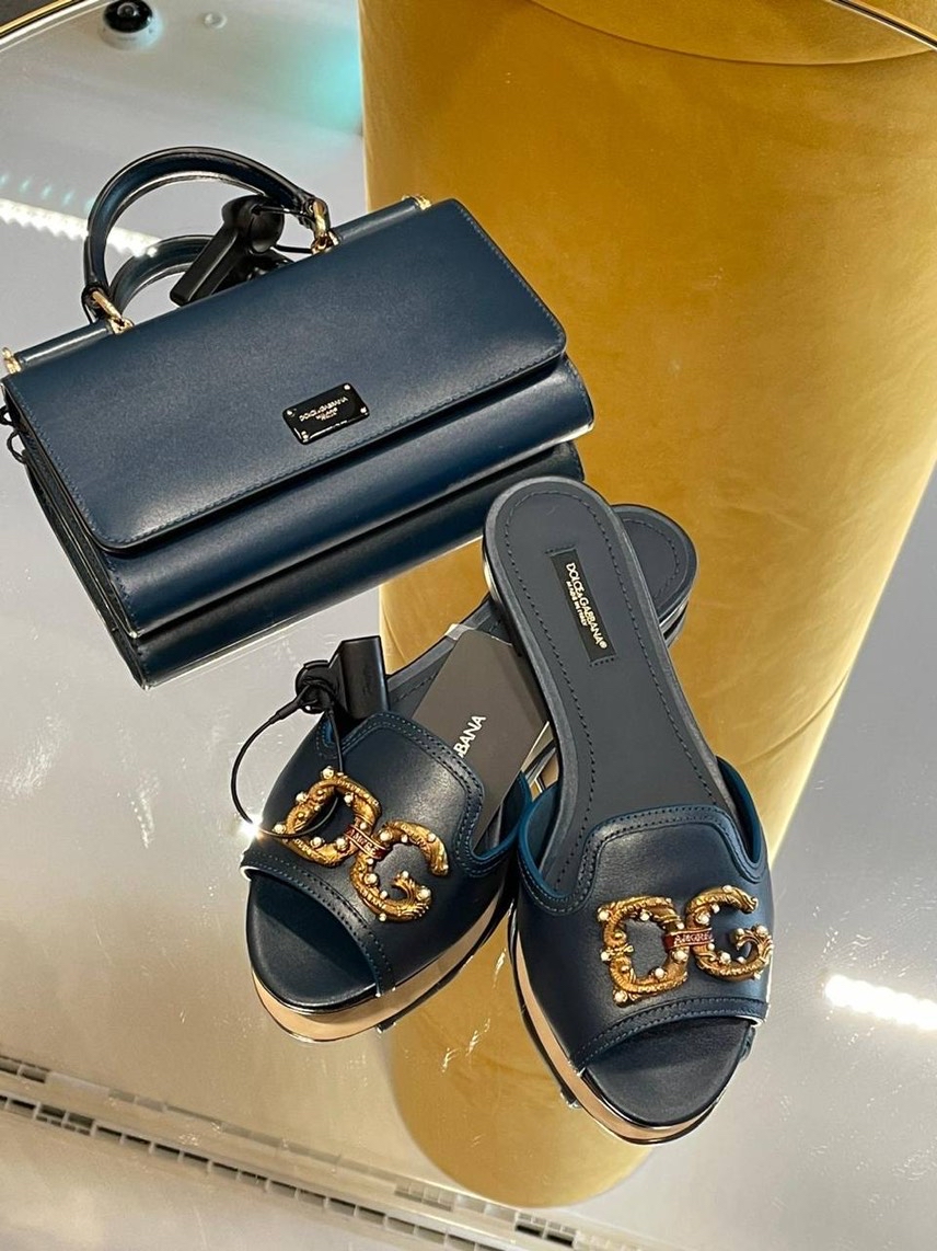 DOLCE & GABBANA Slides side view - Women's luxury Shoes