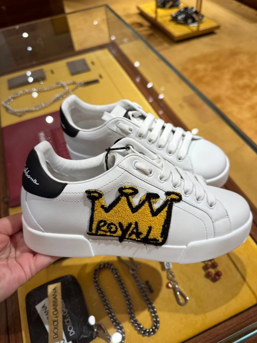 DOLCE & GABBANA Sneakers front view - Men's luxury Shoes