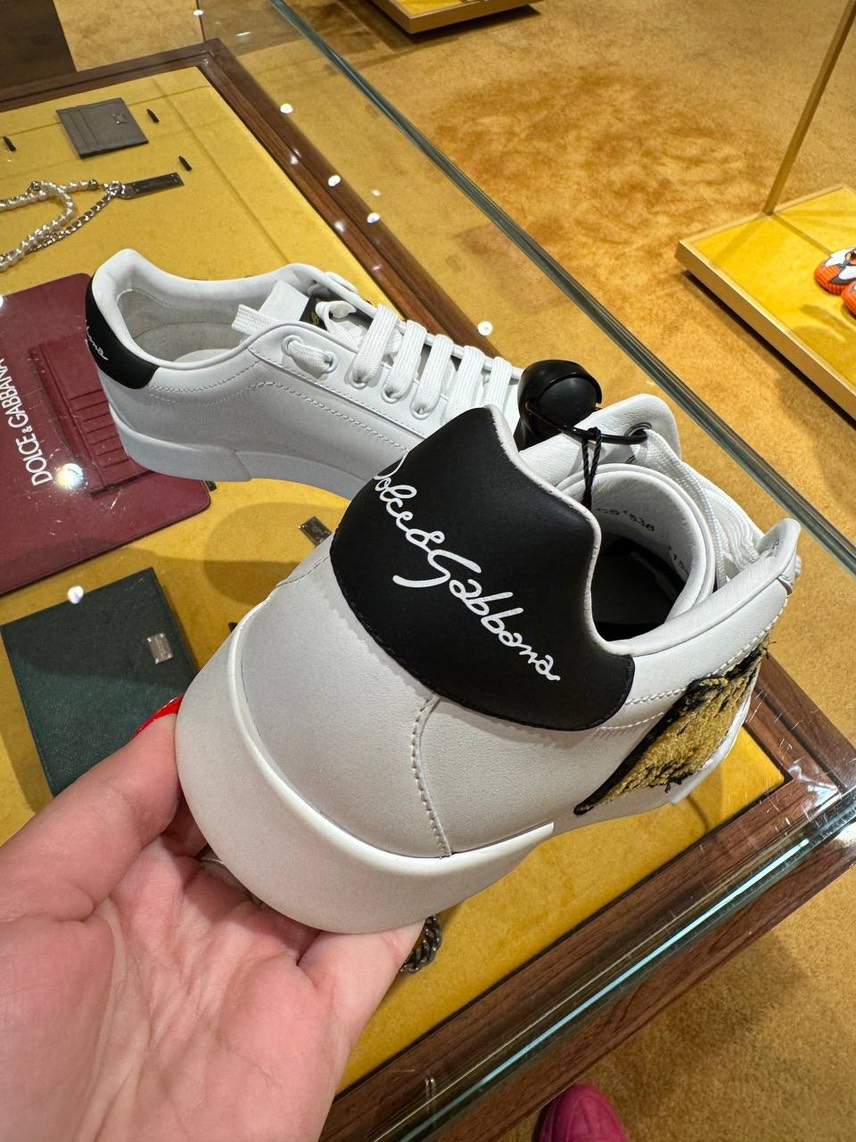DOLCE & GABBANA Sneakers side view - Men's luxury Shoes