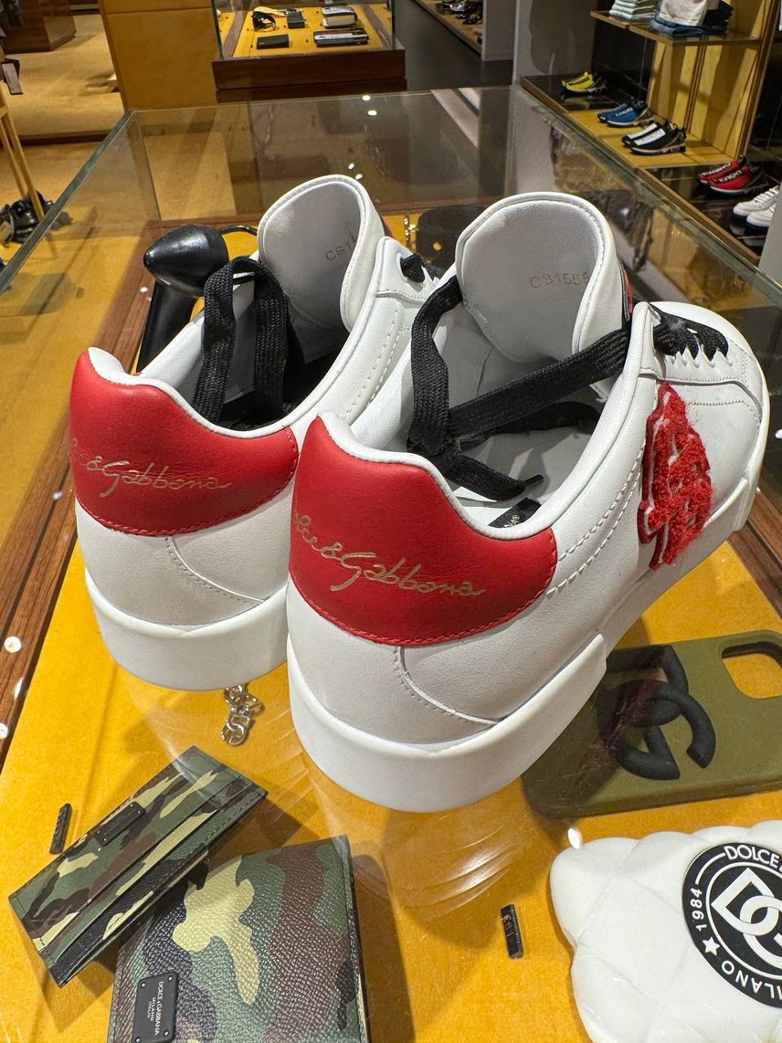 DOLCE & GABBANA Sneakers side view - Men's luxury Shoes