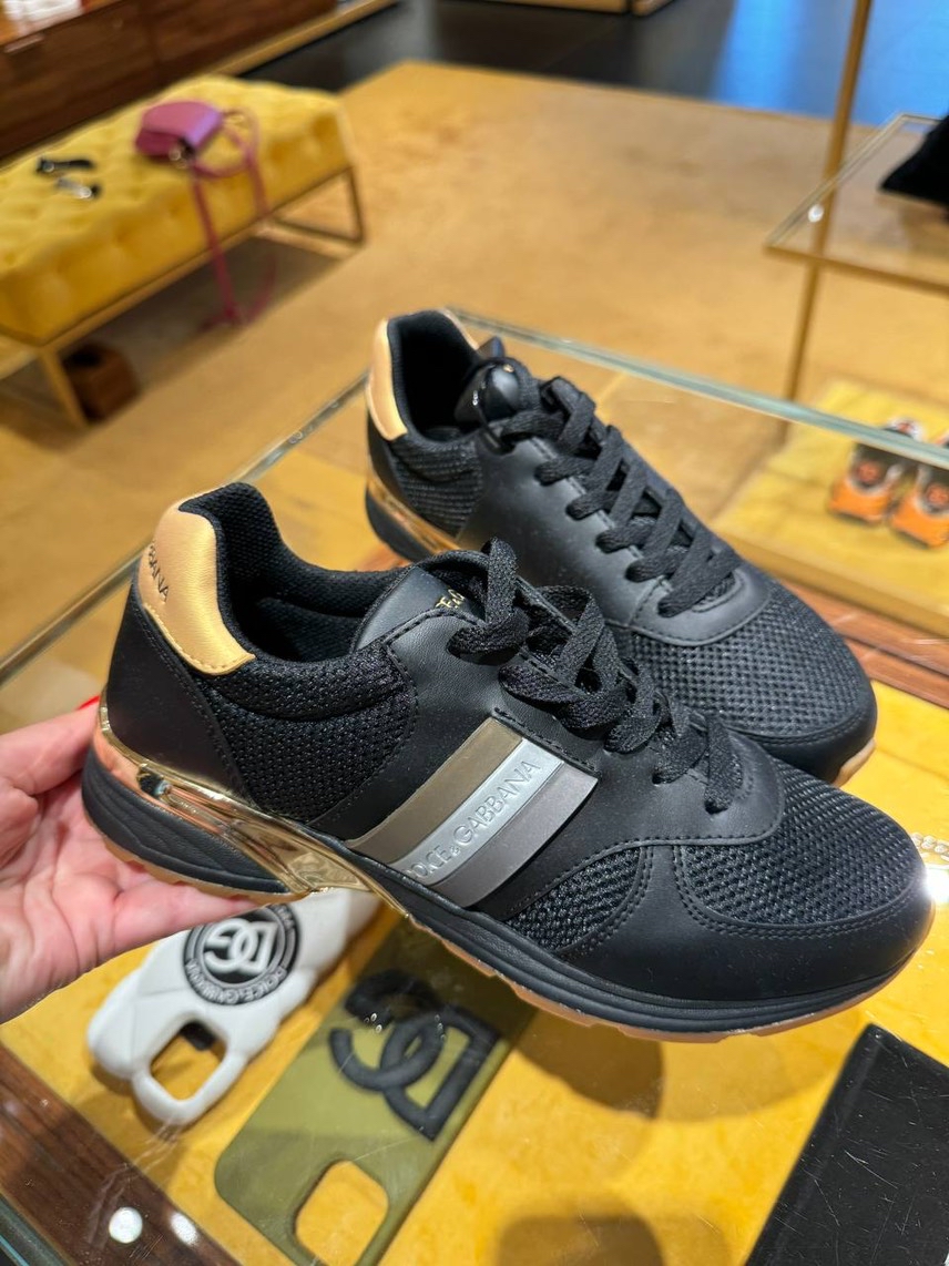 DOLCE & GABBANA Sneakers front view - Men's luxury Shoes