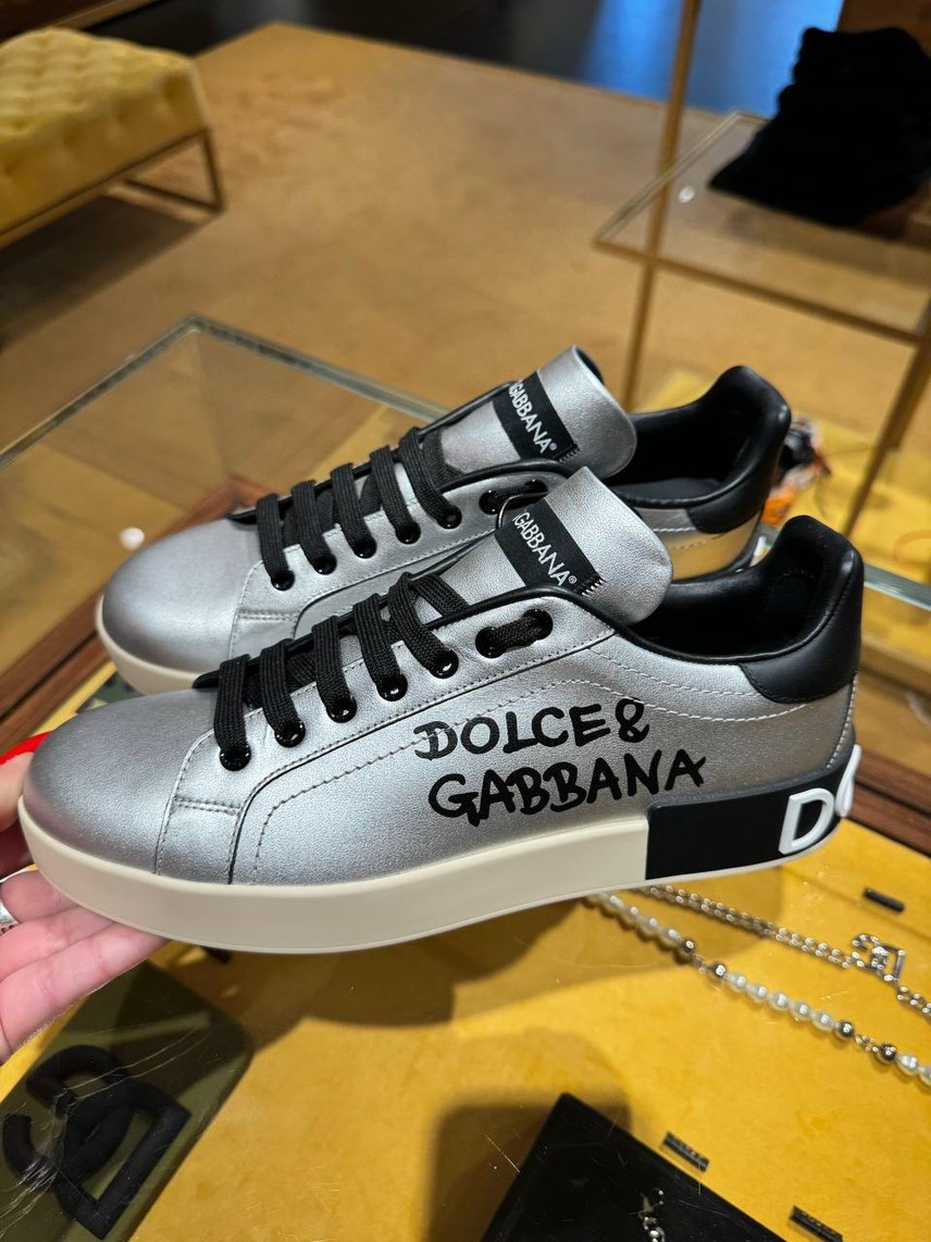 DOLCE & GABBANA Sneakers front view - Men's luxury Shoes
