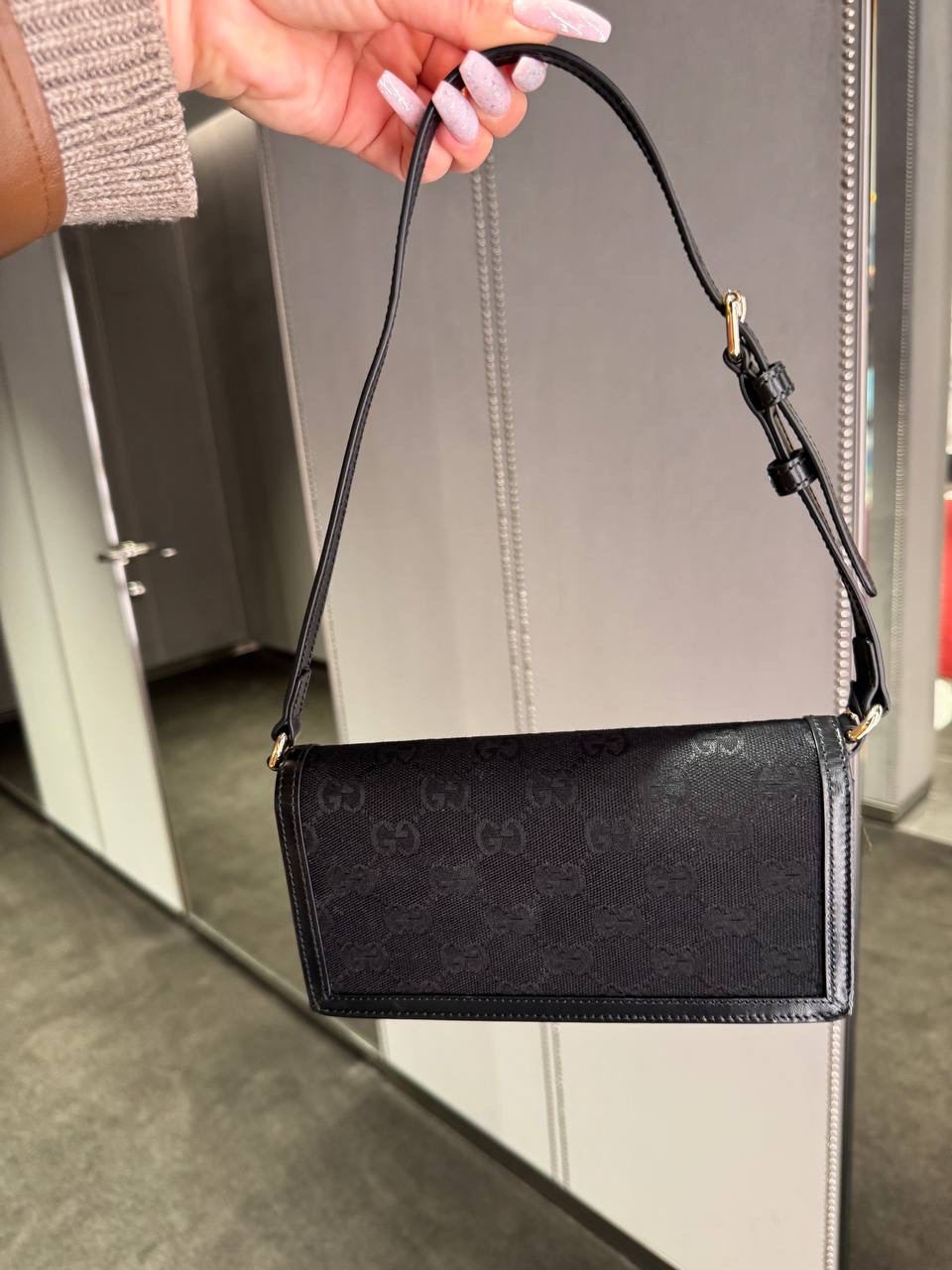 GUCCI Crossbody bags side view - Women's luxury Bags