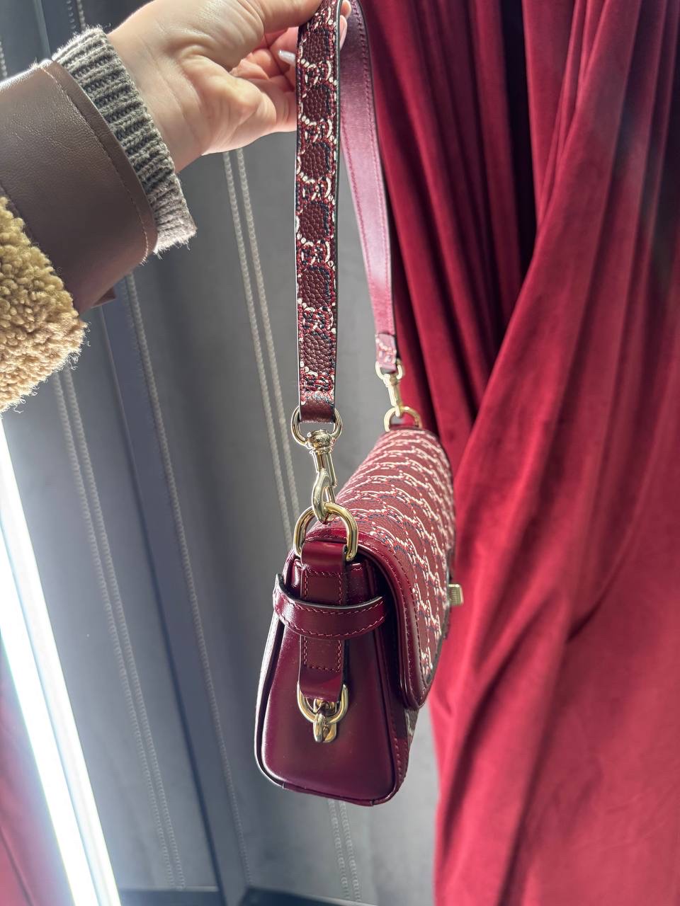 GUCCI Crossbody bags side view - Women's luxury Bags