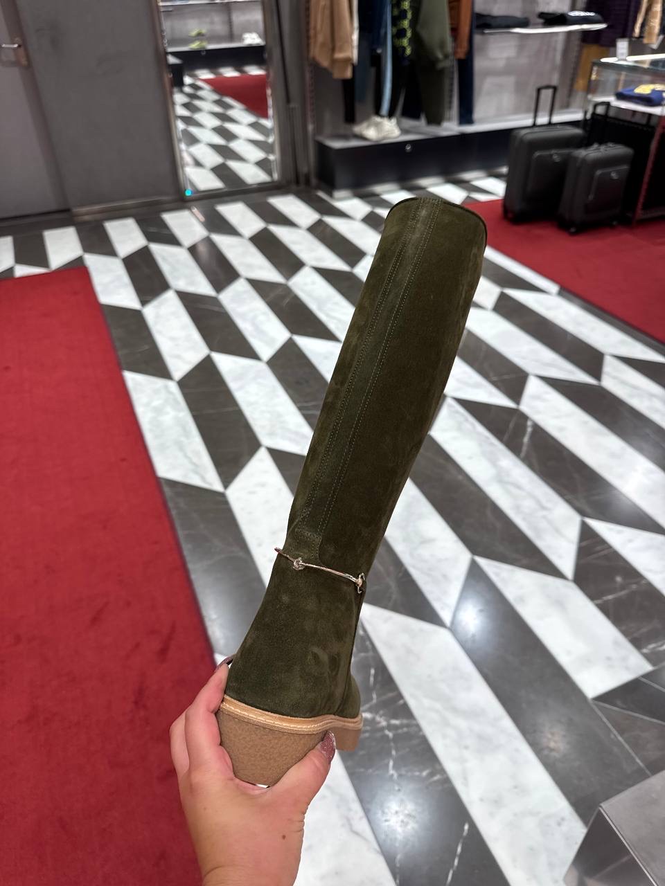 GUCCI Boots side view - Women luxury Shoes