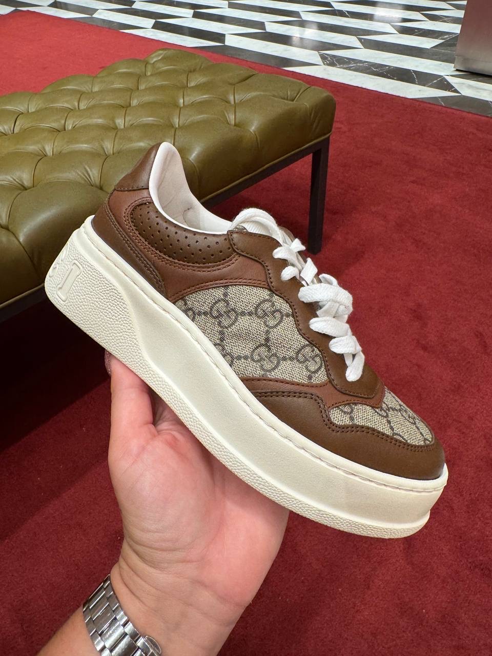 GUCCI Sneakers front view - Women luxury Shoes