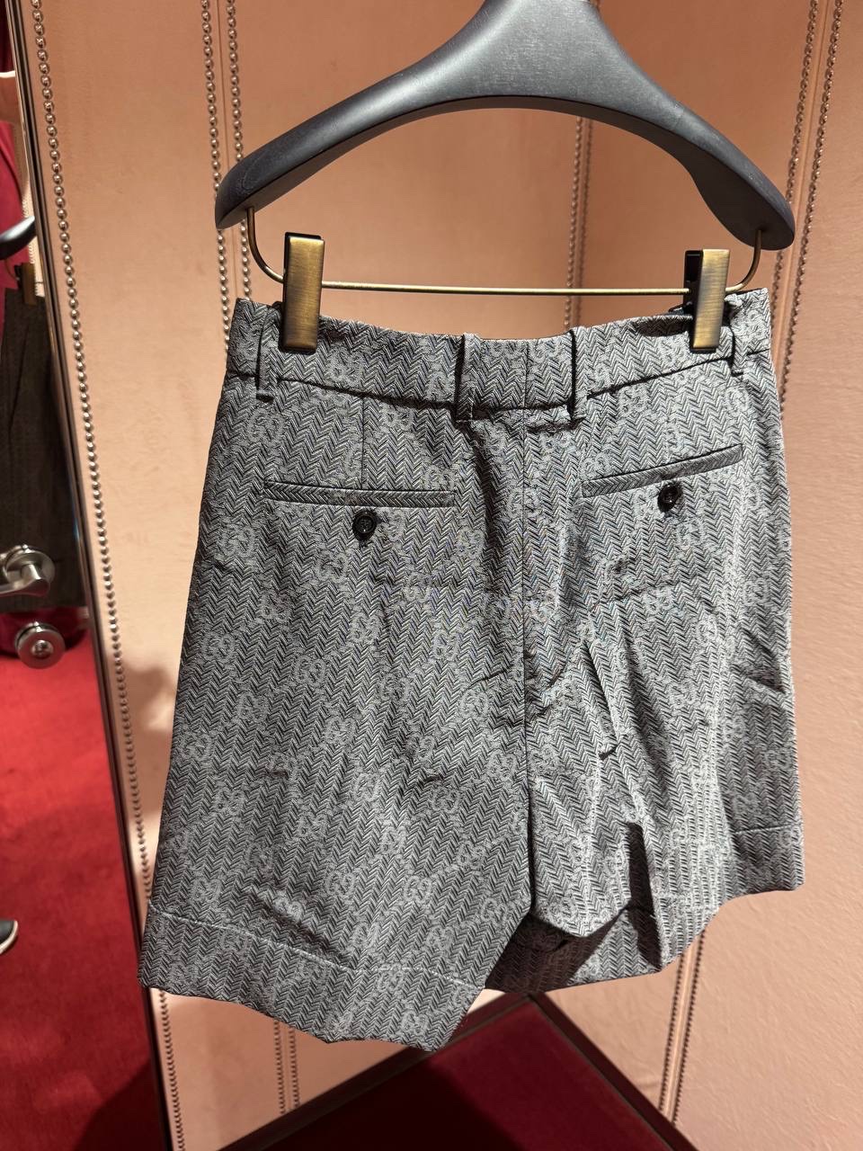 GUCCI Shorts side view - Women's luxury Clothes