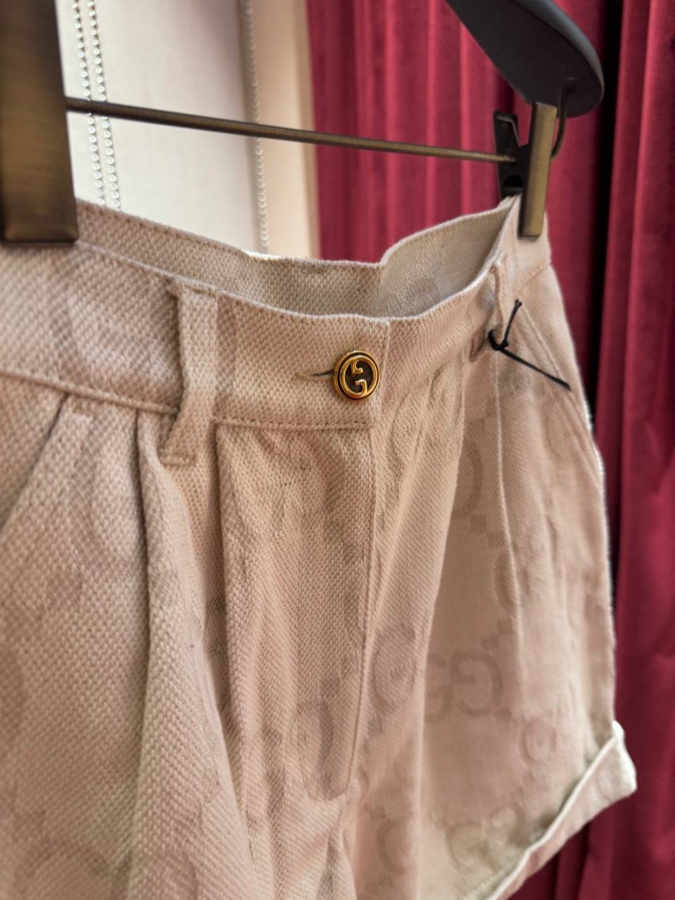 GUCCI Shorts side view - Women's luxury Clothes