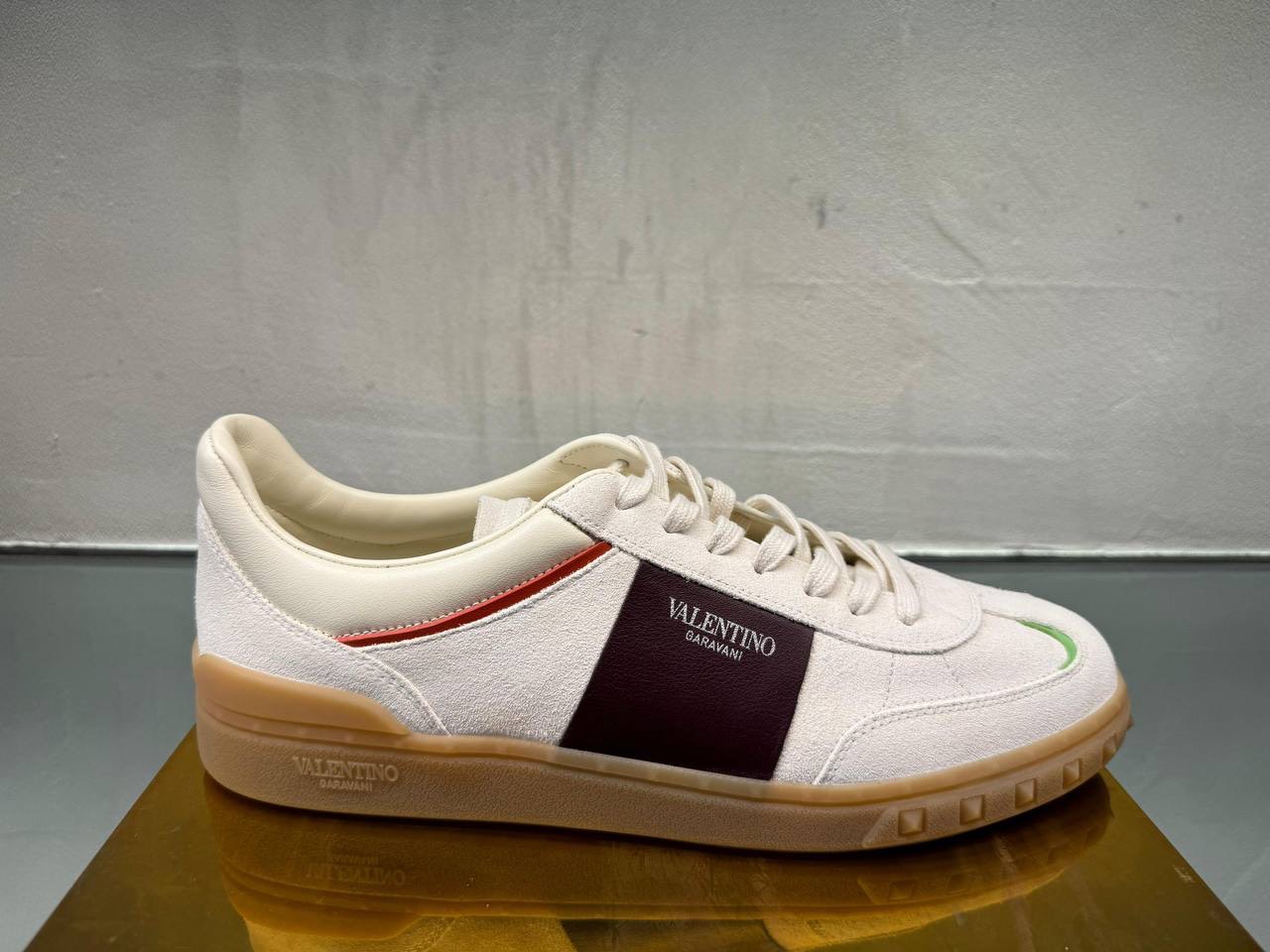 VALENTINO GARAVANI Sneakers side view - Men's luxury Shoes