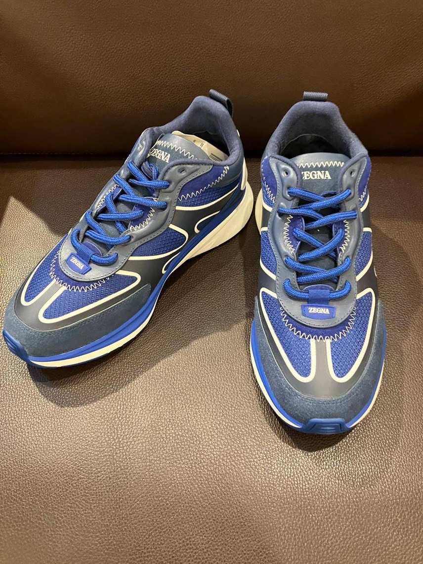 ERMENEGILDO ZEGNA Sneakers side view - Men's luxury Shoes