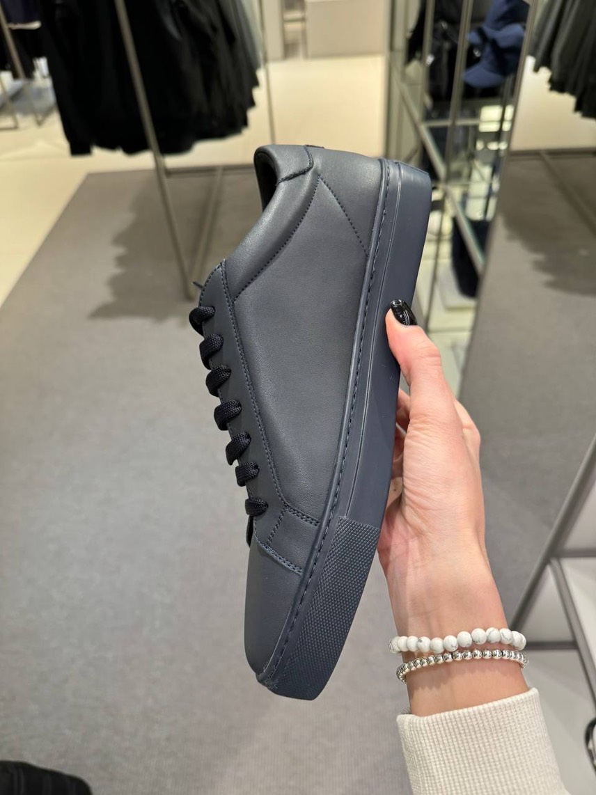 ARMANI EXCHANGE Sneakers side view - Men's luxury Shoes