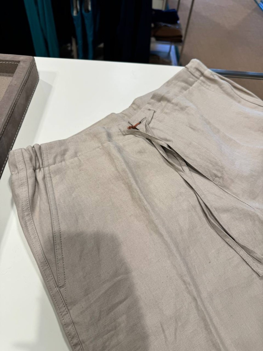 LORO PIANA Shorts side view - Men's luxury Clothes