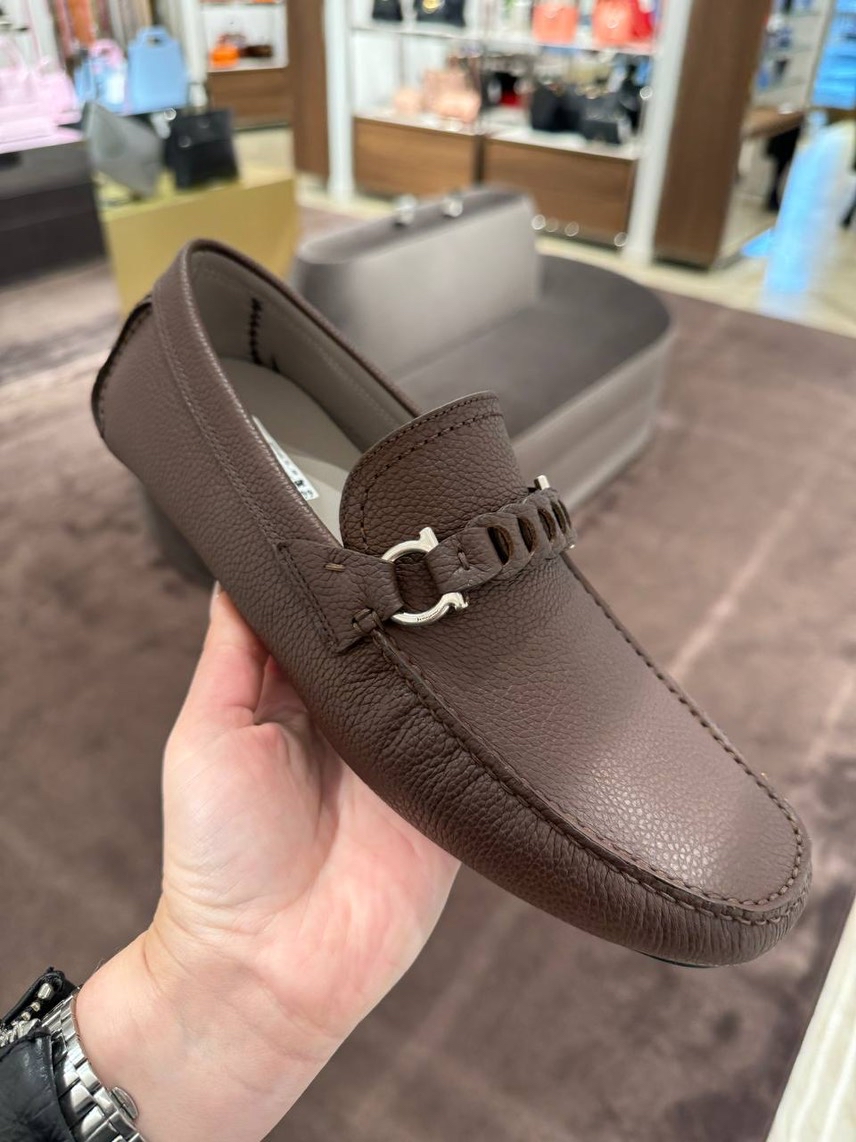 SALVATORE FERRAGAMO Moccasins side view - Men's luxury Shoes