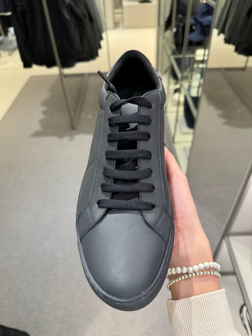 ARMANI EXCHANGE Sneakers side view - Men's luxury Shoes