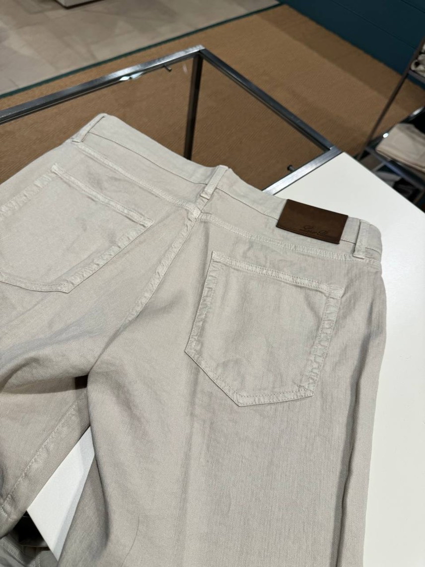 LORO PIANA Shorts side view - Men's luxury Clothes