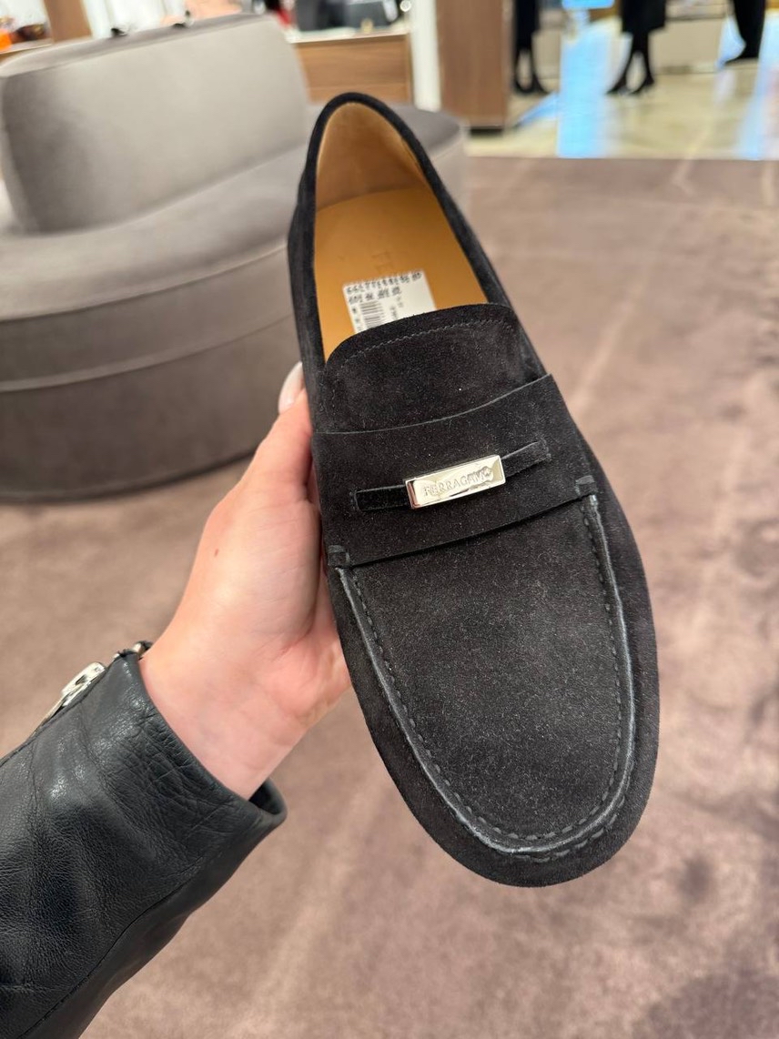 SALVATORE FERRAGAMO Moccasins side view - Men's luxury Shoes