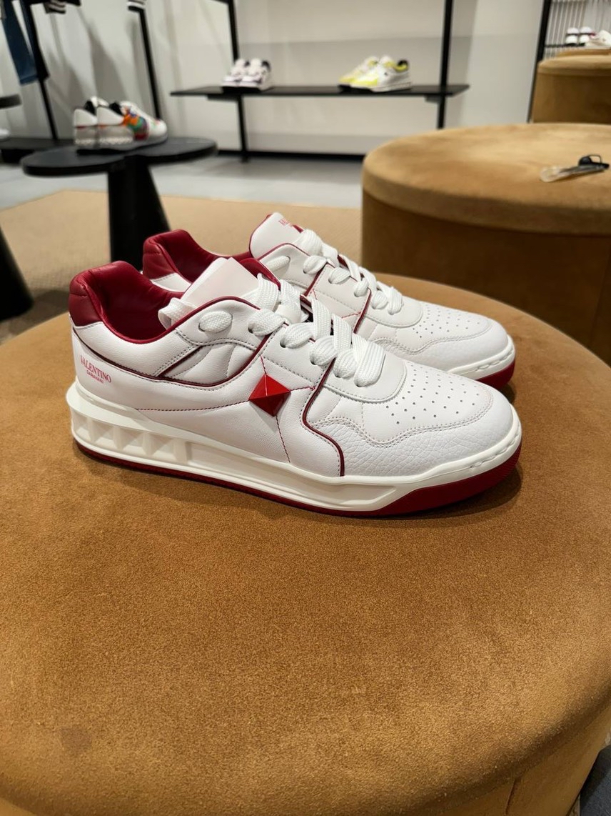 VALENTINO GARAVANI Sneakers front view - Men's luxury Shoes