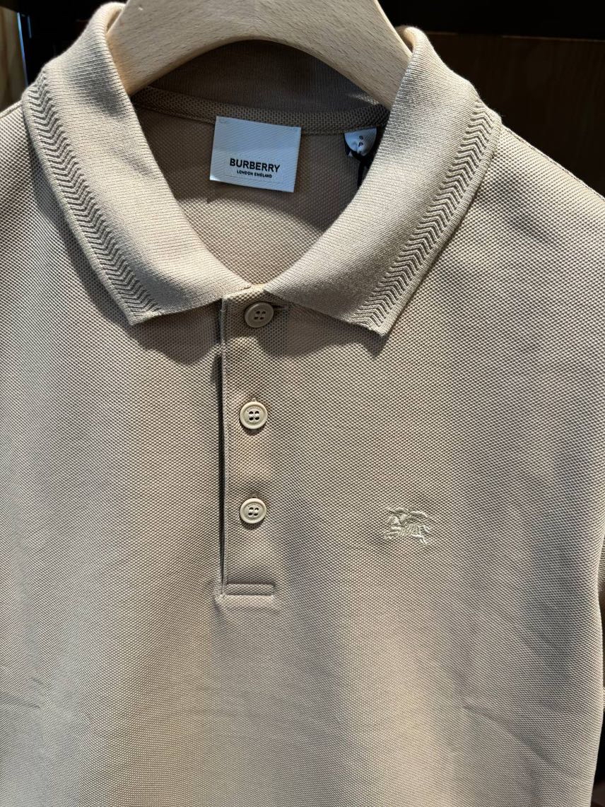 BURBERRY T-shirt and Polo side view - Men's luxury Clothes