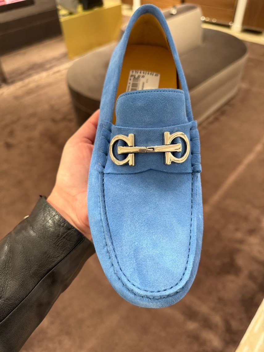 SALVATORE FERRAGAMO Moccasins side view - Men's luxury Shoes