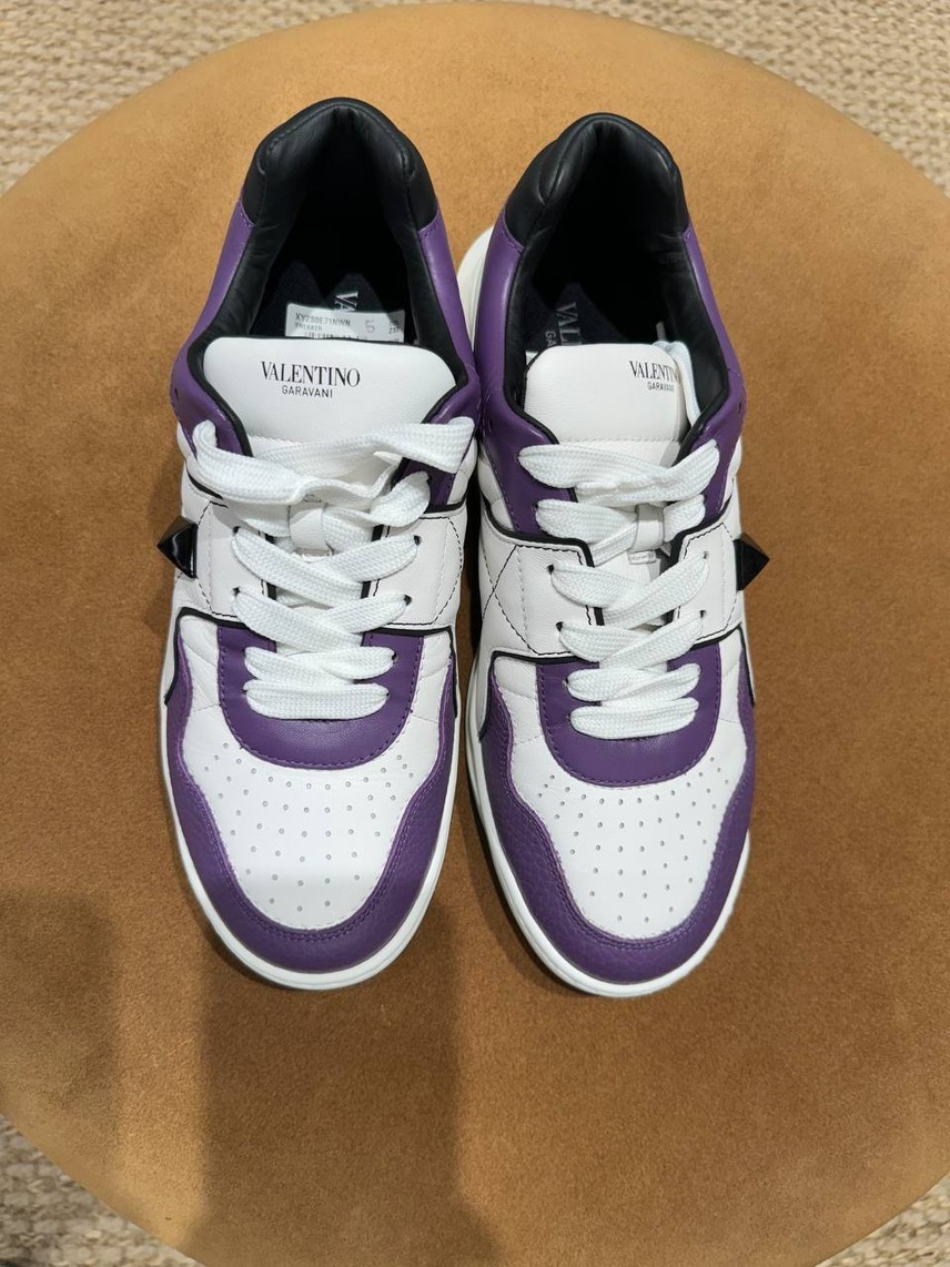 VALENTINO GARAVANI Sneakers side view - Men's luxury Shoes