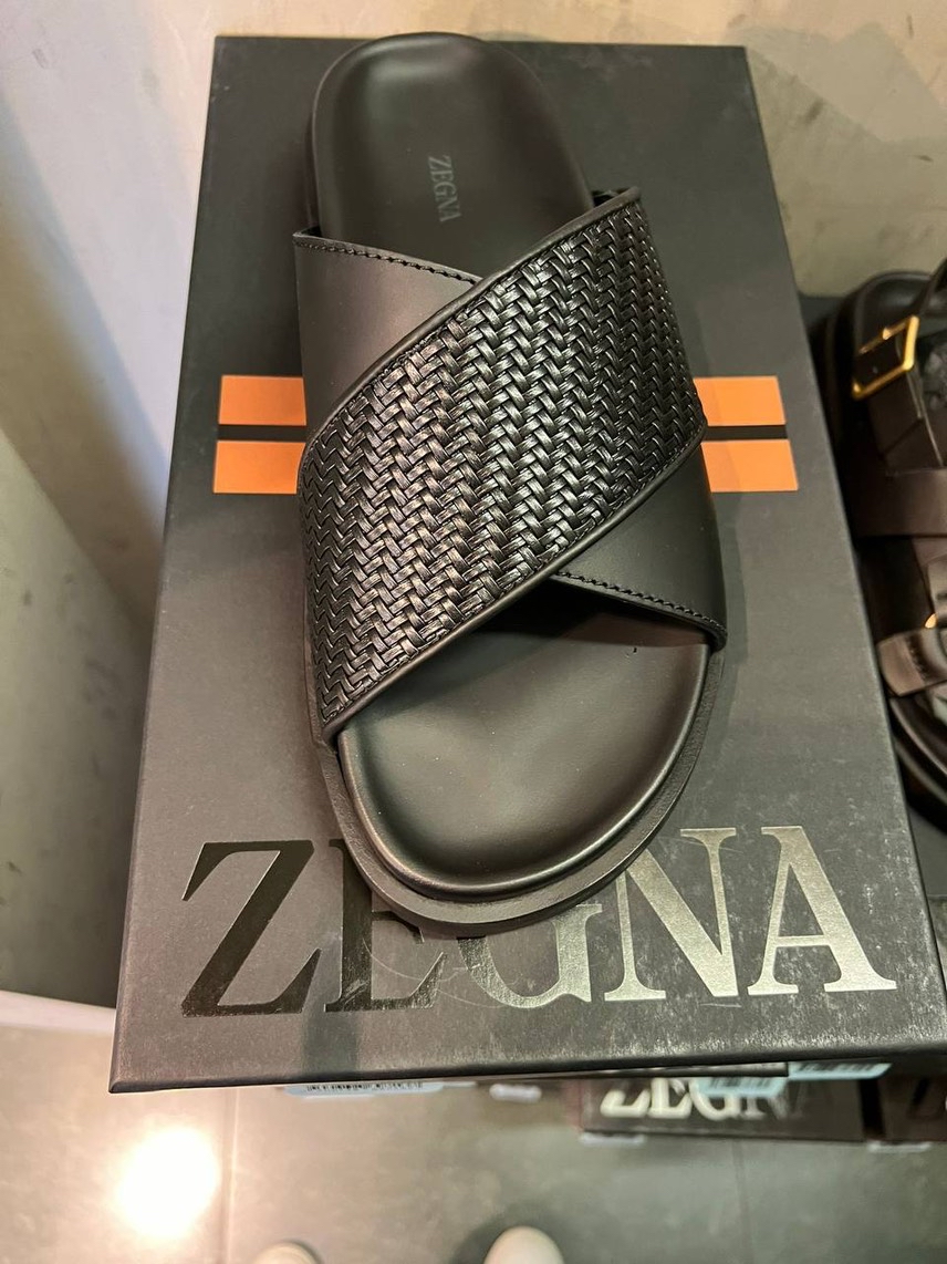 ERMENEGILDO ZEGNA Slides side view - Men's luxury Shoes