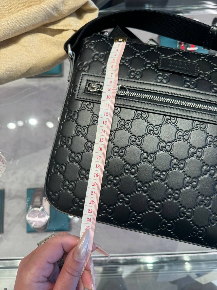 GUCCI Crossbody bags side view - Men's luxury Bags