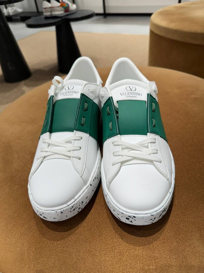 VALENTINO GARAVANI Sneakers side view - Men's luxury Shoes