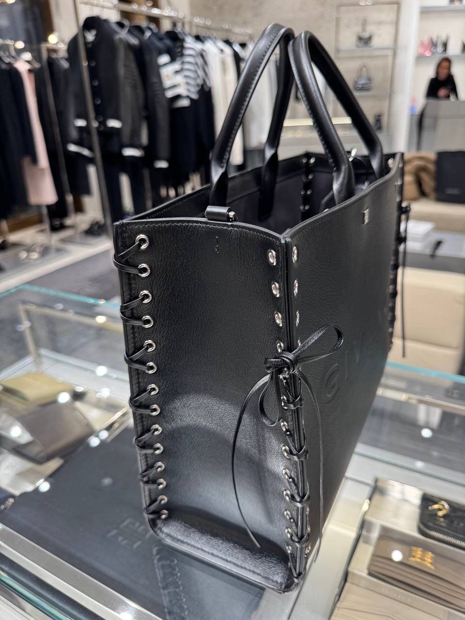 GIVENCHY Totes side view - Women's luxury Bags