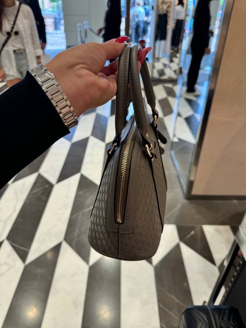 GUCCI Crossbody bags side view - Women's luxury Bags