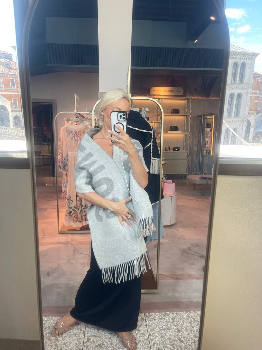 JACQUEMUS Scarves side view - Women luxury Accessories