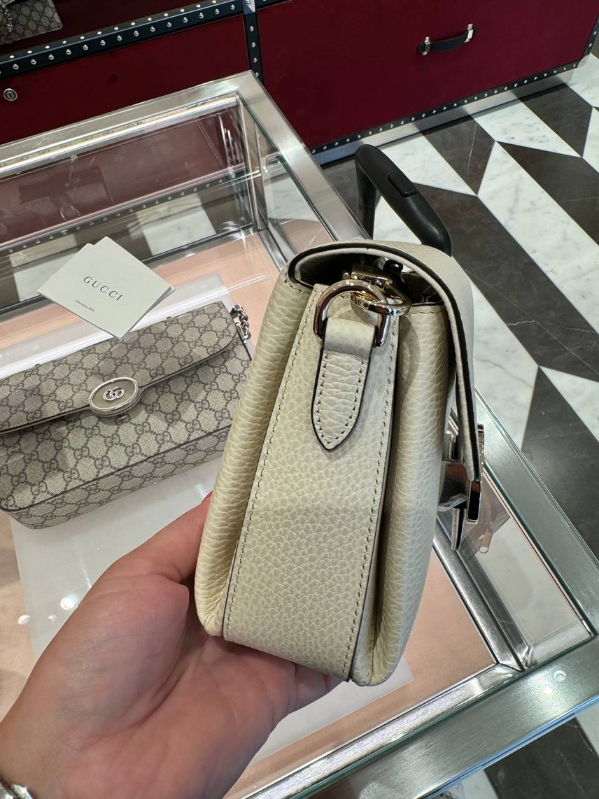 GUCCI Crossbody bags side view - Women's luxury Bags