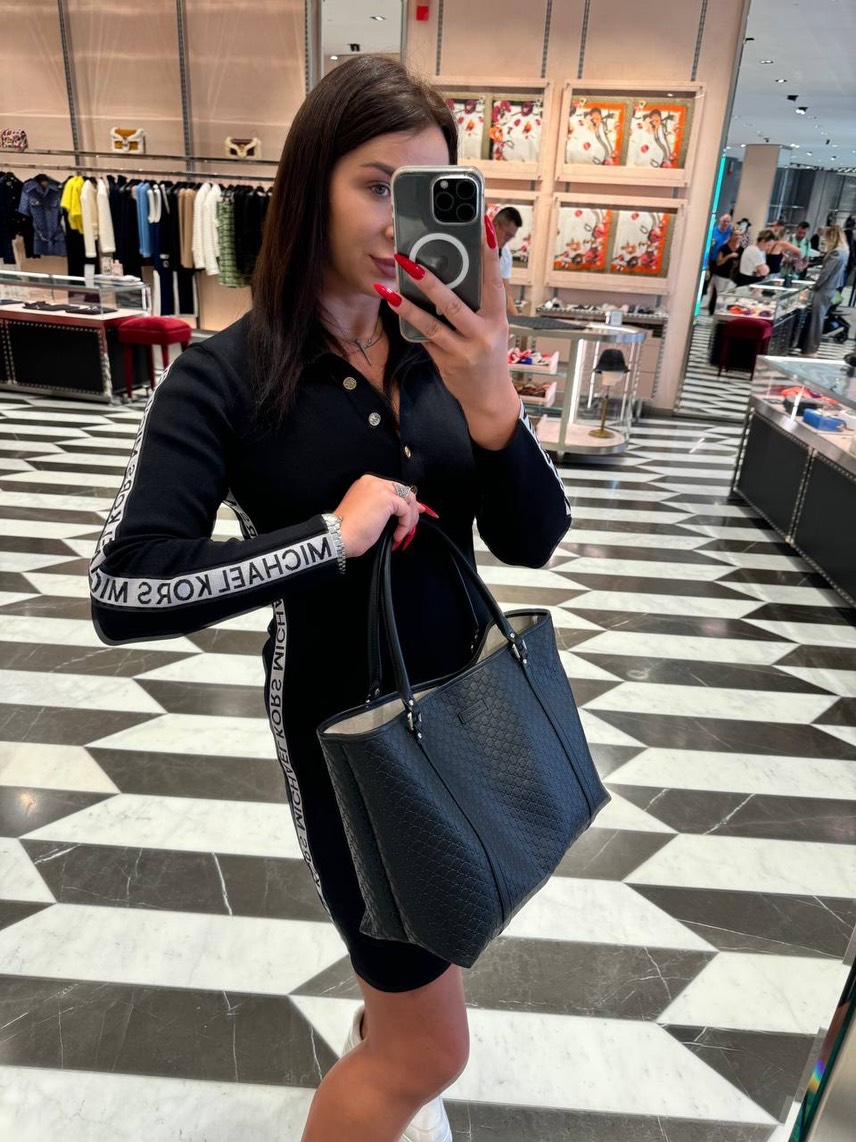 GUCCI Totes side view - Women's luxury Bags
